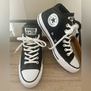 WOMEN'S CONVERSE MADISON MID-TOP SNEAKERS